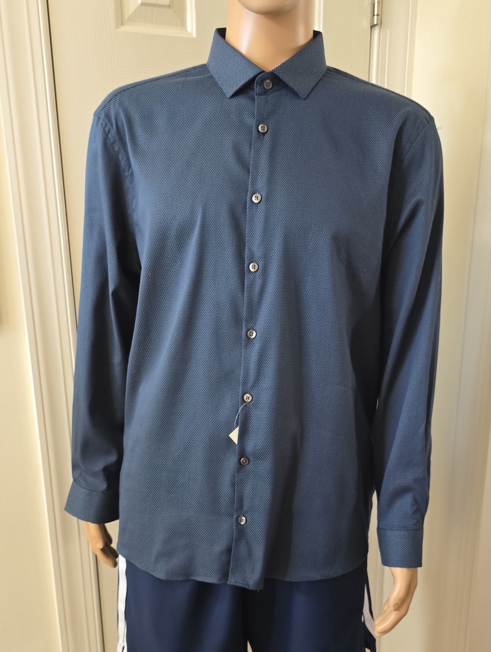 J.FERRAR BRAND MEN'S BLUE LONG SLEEVES FRONT BUTTON SHIRT SIZE XL SLIM